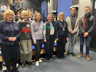 Left to right Sally, Susan, Carolin König, Liz Brown, Cllr Deputy Mayor Gillian Haynes, Martin Unselt and Sam King. Click for a larger picture. School Exchange meeting FoA and SJL